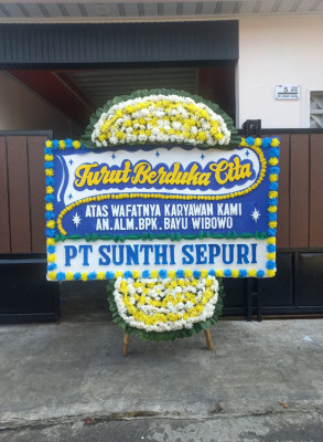 Papan Bunga Duka di Pingit