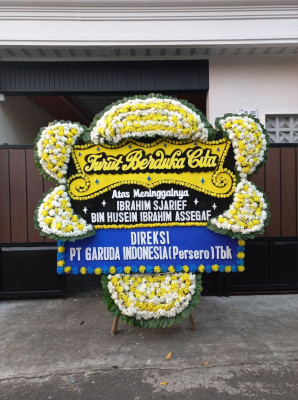 Papan Bunga Duka di Pingit